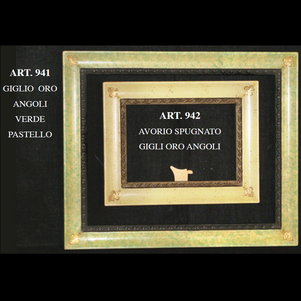 ART. 942 AVORIO SPUGNATO GIGLI ORO ANGOLI